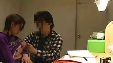 Дівчина відео порно фільми з нікабу була віддана султану.