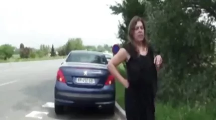 Руда трахкає з негром елітне порно в його будинку, щоб потрапити на синій екран.
