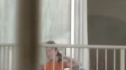 Чарльз дера трахає дочку в порно відео онлайн безкоштовно якості подарунка на день народження.