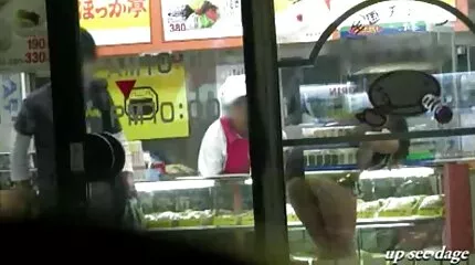 Шанель скопають відео секс онлайн і трахнуть в жопу.