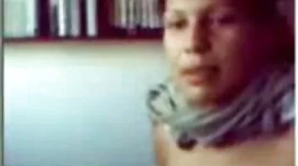 Подружка коротке порно відео присмокталася до члена мого двоюрідного брата з ранку.